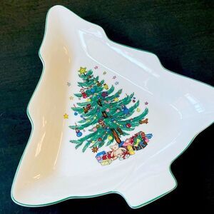 Nikko Christmas Tree Shaped Candy Dish Decor